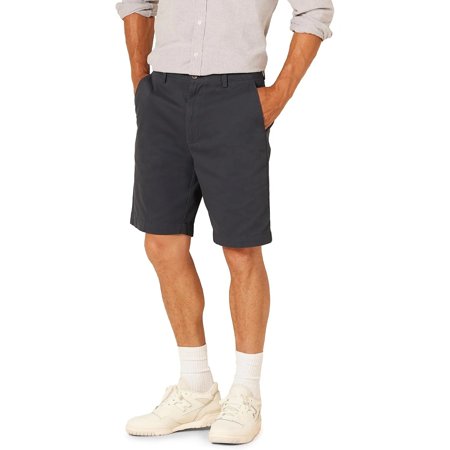 Amazon Essentials Herren Classic Fit 23cm Chino-Shorts mit Taschen