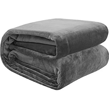 Utopia Bedding Kuscheldecke flauschig Fleecedecke [228x228 cm, Grau]