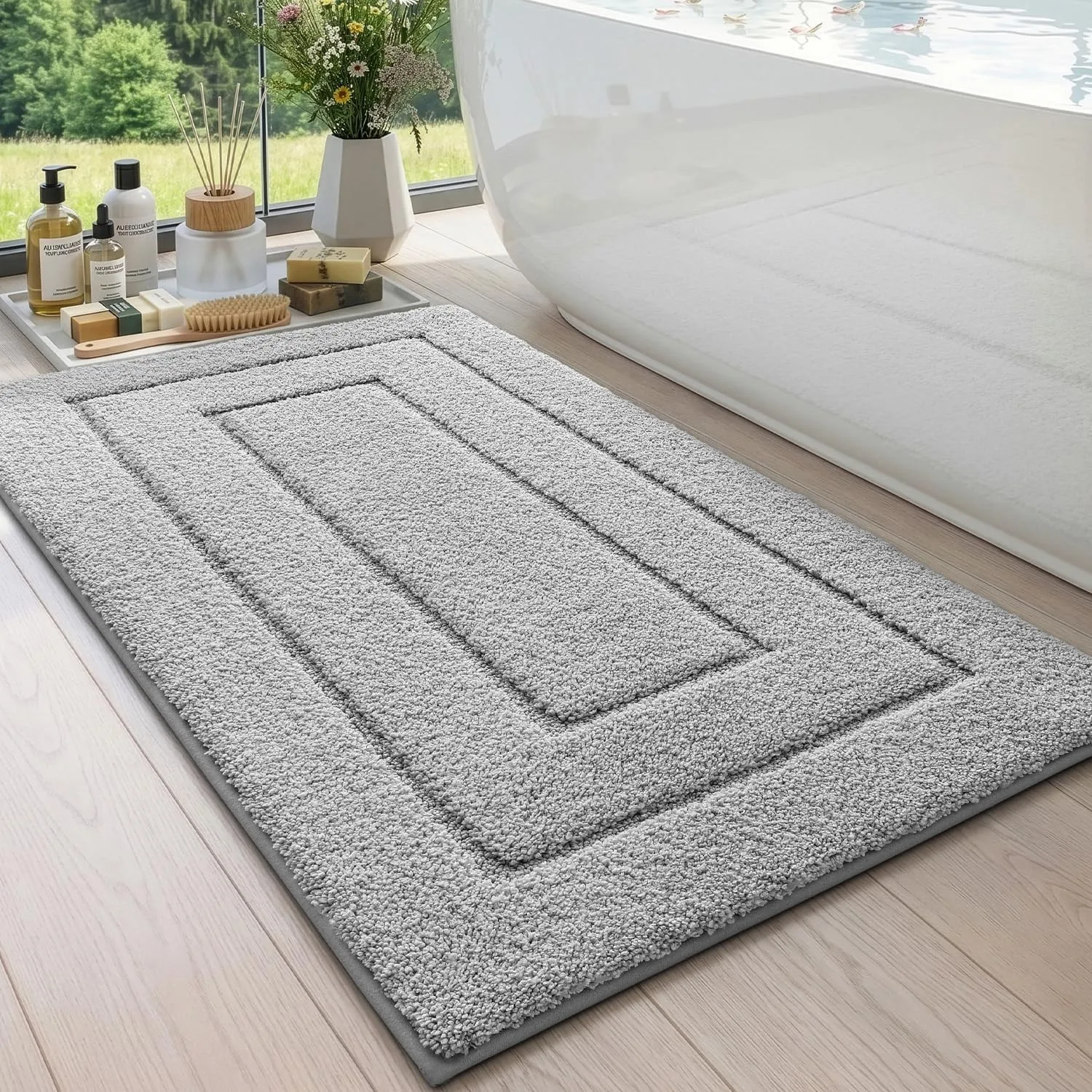 DEXI Badematte rutschfeste, weicher Mikrofaser, Hellgrau, 60 x 110 cm
