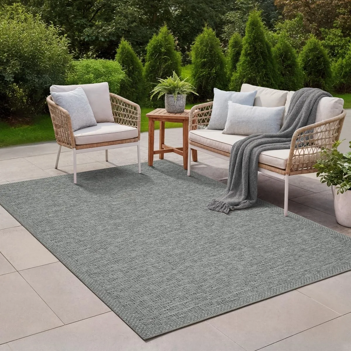 the carpet Calgary - Outdoor Teppich Wetterfest für Balkon & Terrasse, Robuster Flachgewebe Teppich für Garten, Pflegel…