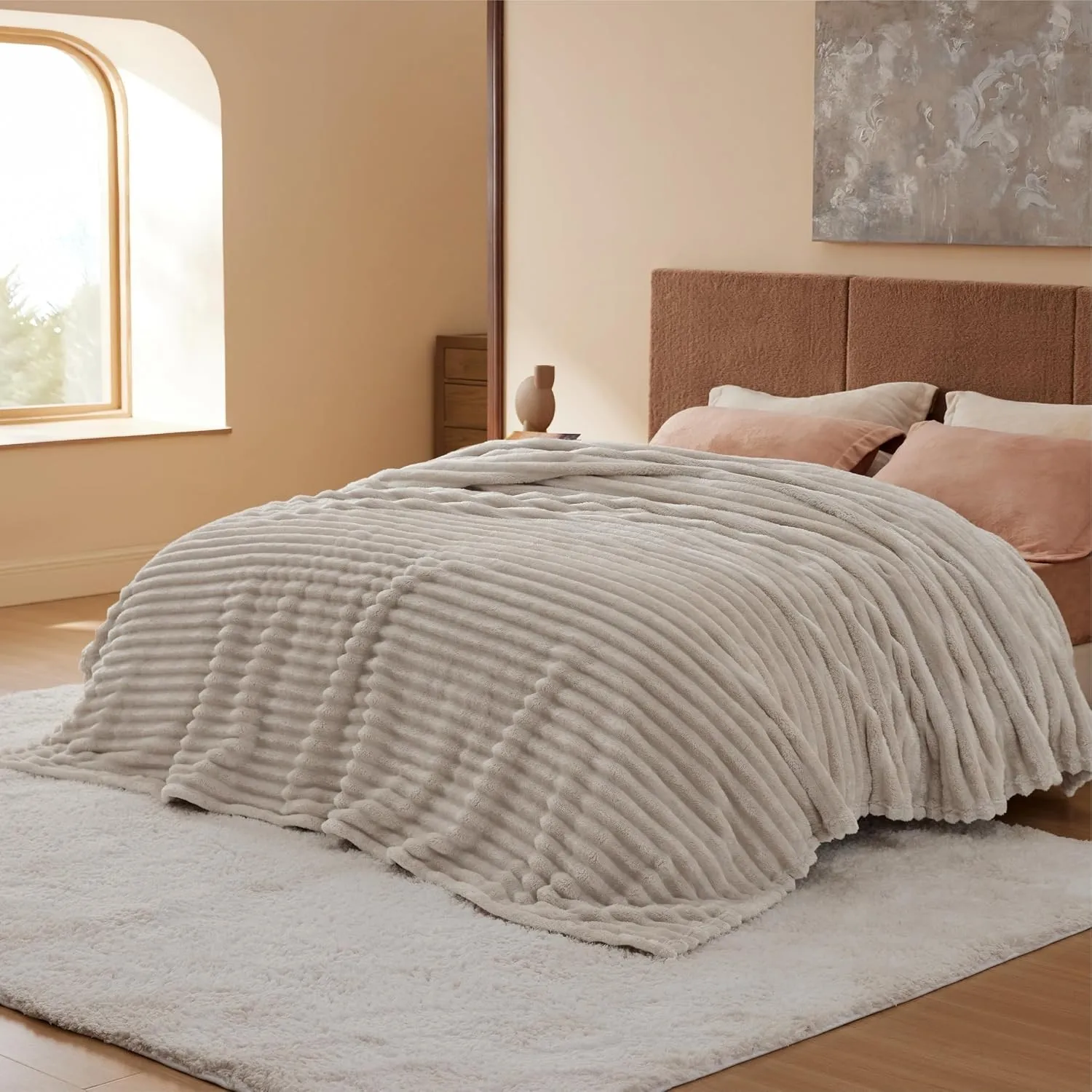 BEDSURE Kuscheldecke 230x270 Zimmer Deko - Tagesdecke, Beige
