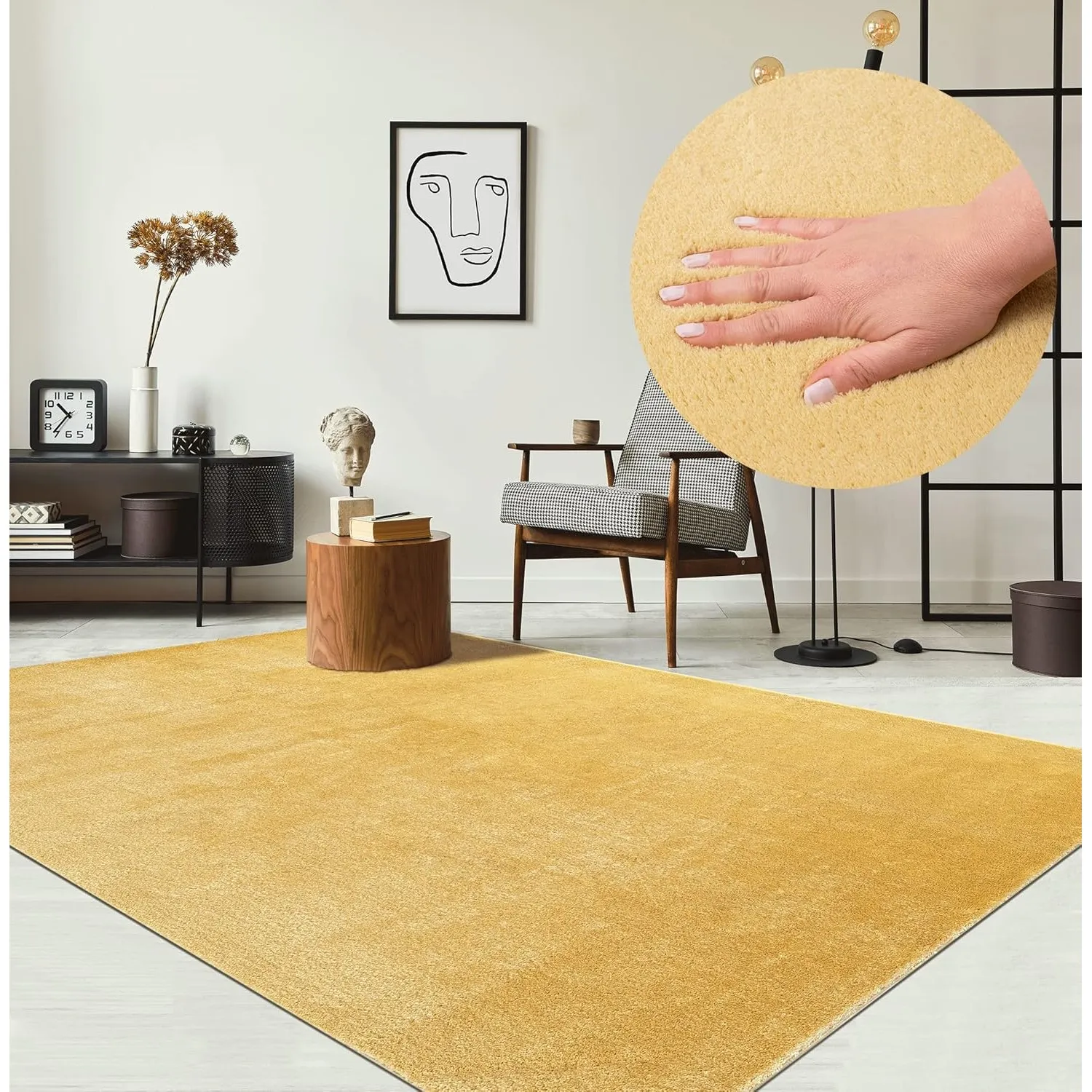 the carpet Relax kuscheliger Kurzflor Teppich, Anti-Rutsch Unterseite, Waschbar bis 30 Grad, Super Soft, Felloptik, Gol…
