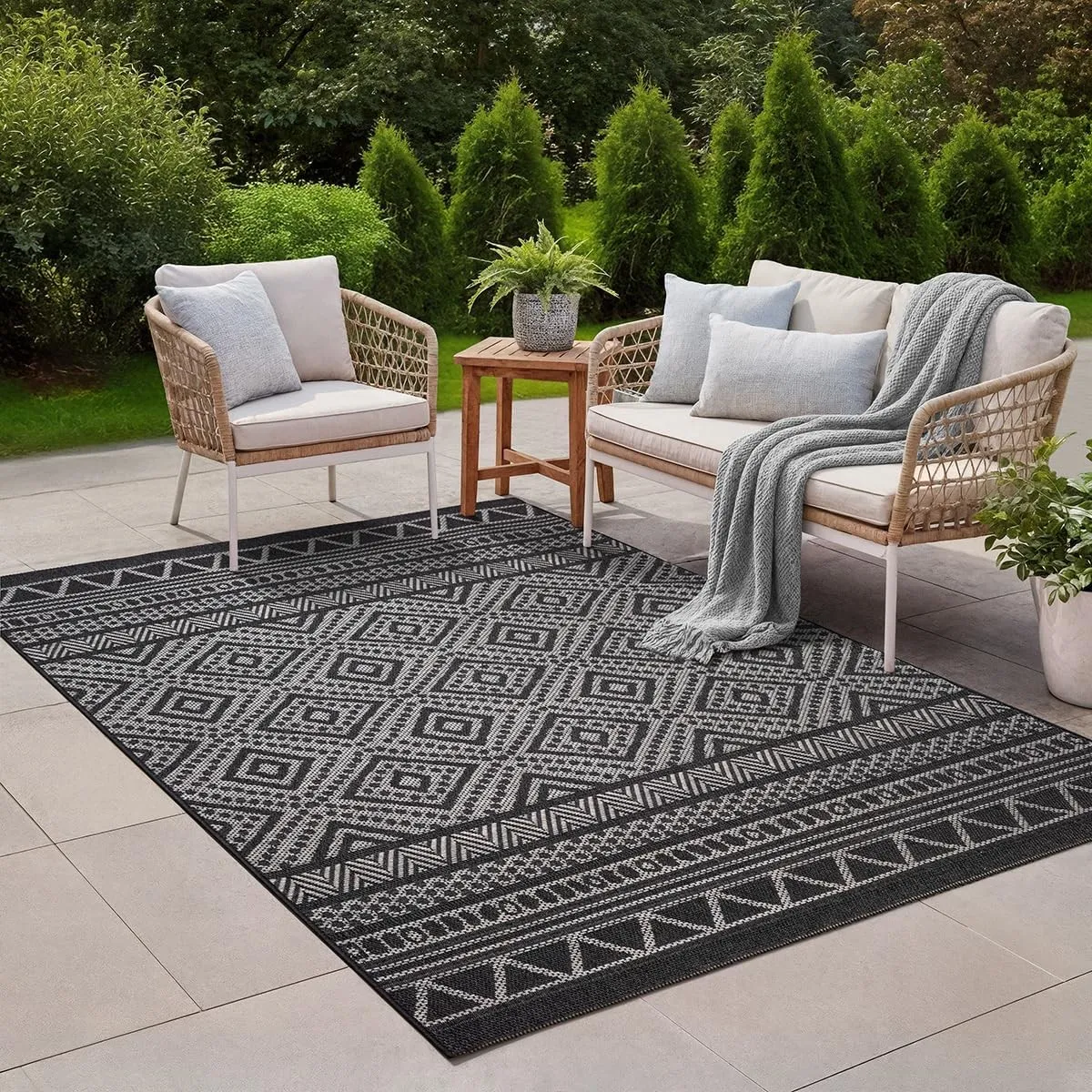 the carpet Calgary - Outdoor Teppich Wetterfest für Balkon & Terrasse, Robuster Flachgewebe Teppich für Garten, Pflegel…