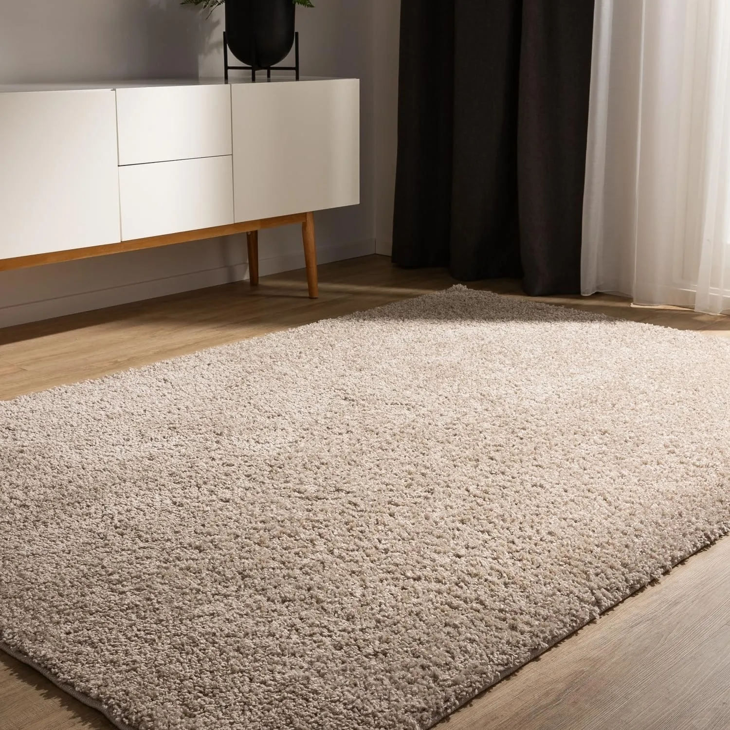 benuta Basic Hochflorteppich Teppich Wohnzimmer Sohari - Beige 60x120 cm - Minimalistischer Look - Weich & Waschbar - F…