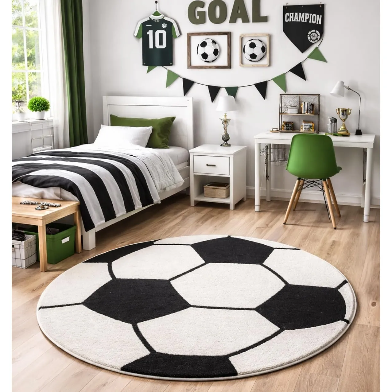 the carpet Beat Kids Weicher Kuscheliger Kinderteppich, Pflegeleicht, Farbecht, 3D Optik, Fussball Motiv, Schwarz-Creme…
