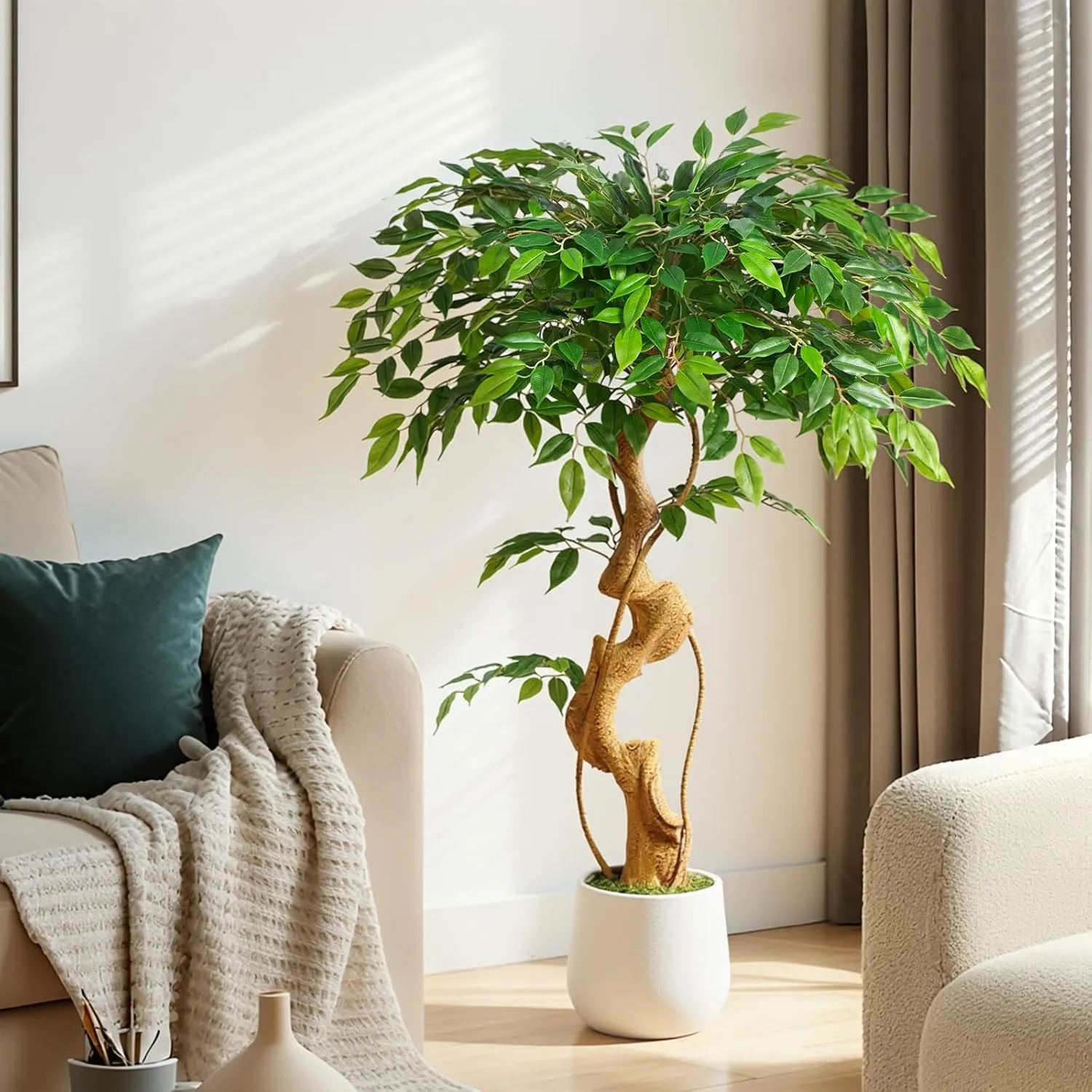 Kunstpflanze Ficusbaum 120cm Mit Weiß Topf,Künstliche Pflanzen groß wie echt mit Gebogene Baumstamm und 930 Blättern,Ku…