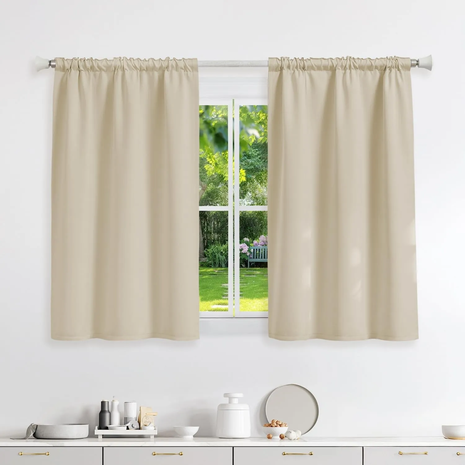 Gardinen mit Kräuselband Vorhänge Blickdicht Hellbeige Verdunkelungsvorhänge 2er Set 120 x 90 (HxB) für Schienensystem,…