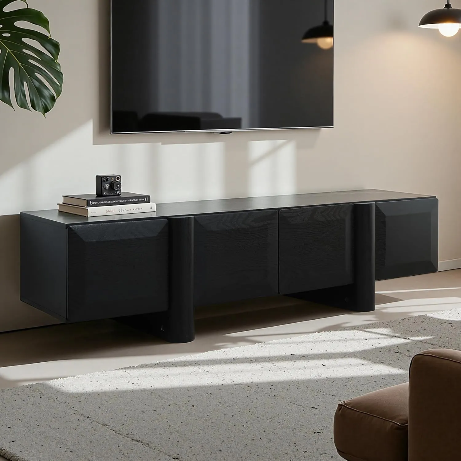 Hometopia TV-Lowboard 160 cm, Schwarz mit geometrischen Fronten