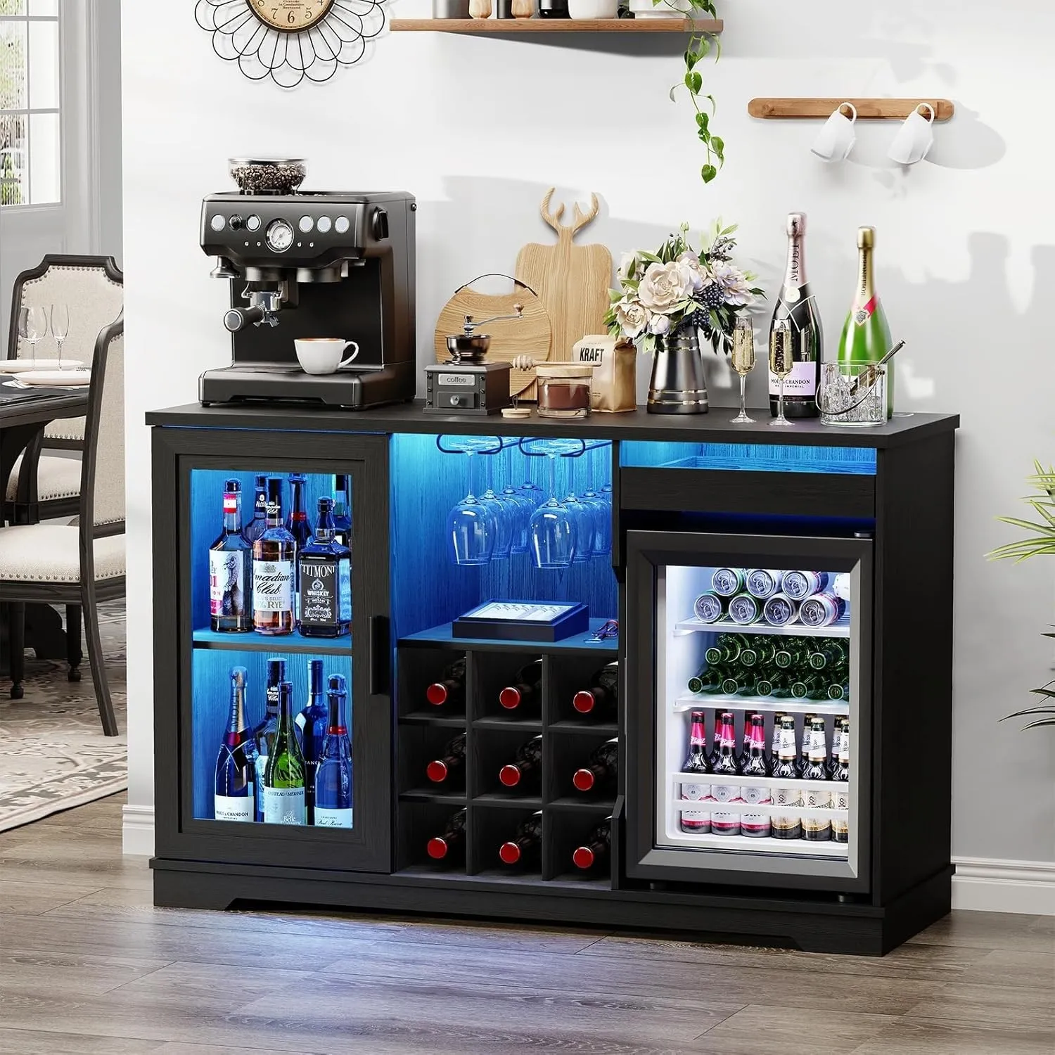 BROTTAR Barschrank mit Kühlschrank (inklusive), weinkühlschrank mit LED-Beleuchtung, Getränkeschrank Sideboard mit Bewe…